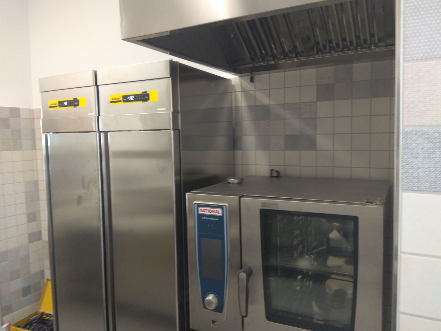 Einlagerung von Gastronomiegeräten