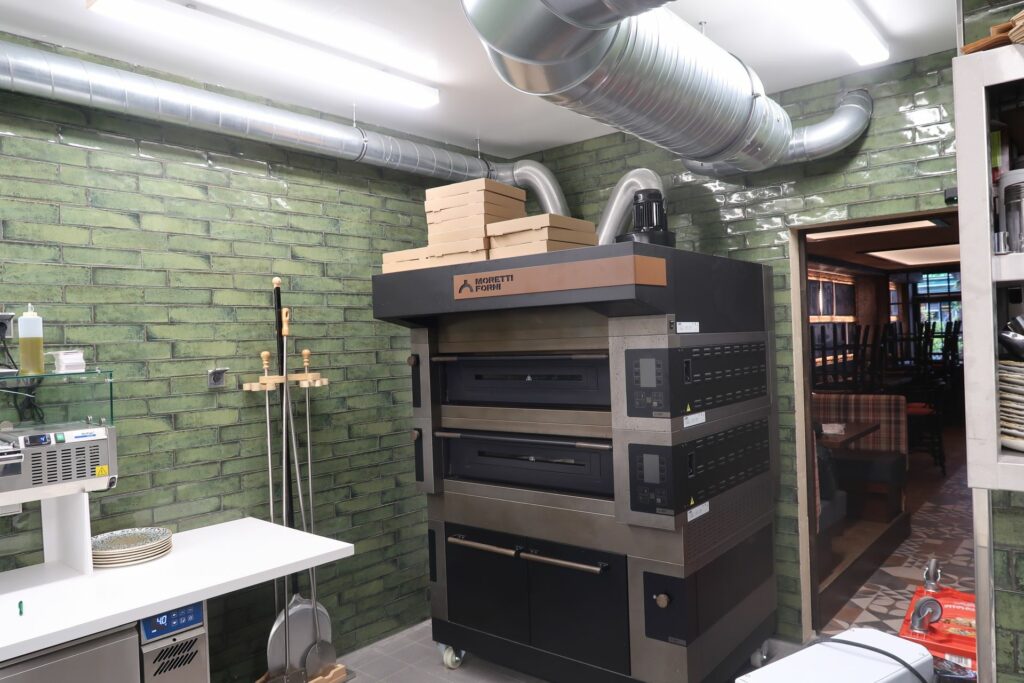 Moretti Forni Pizzaofen